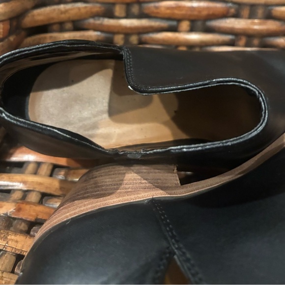 Nine West Shia Ankle Boots Womens 9
Black Pull On
Snake Print V Cut - Picture 7 of 10